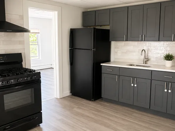 66 Broadway Unit 3L, Methuen, MA 01844