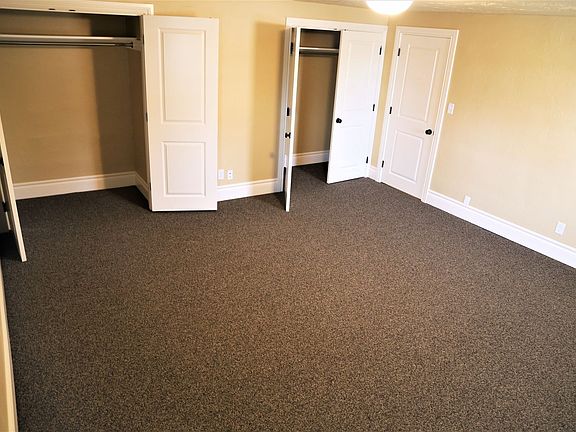 2nd image of 685 SE Vera Ave #685VERAUP