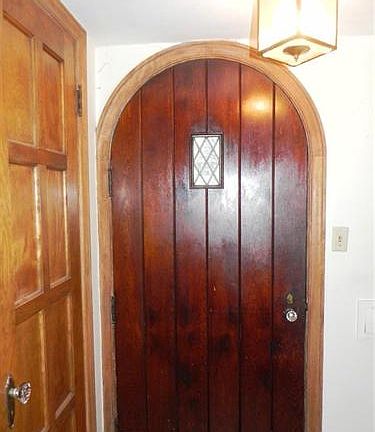 2nd image of 19925 Laurel Ave