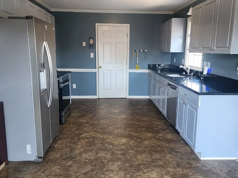 4519 Josh Ct — Photo 3