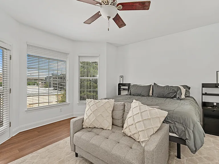 200 Renaissance Pkwy NE #308 — Photo 19