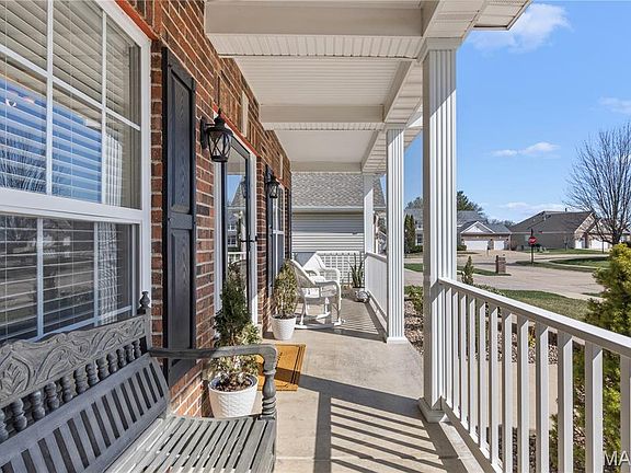 2nd image of 1904 Baybridge Rd