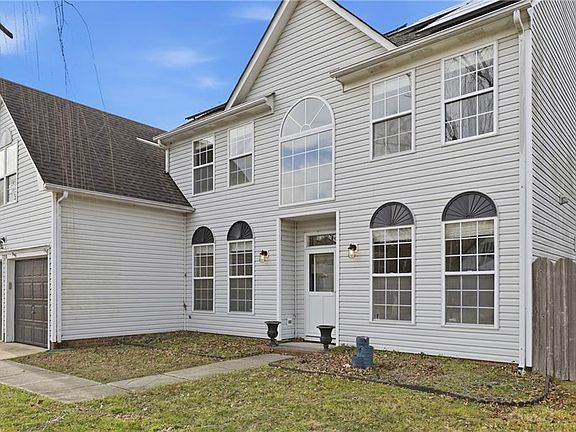 2nd image of 328 Hagenspring Rd