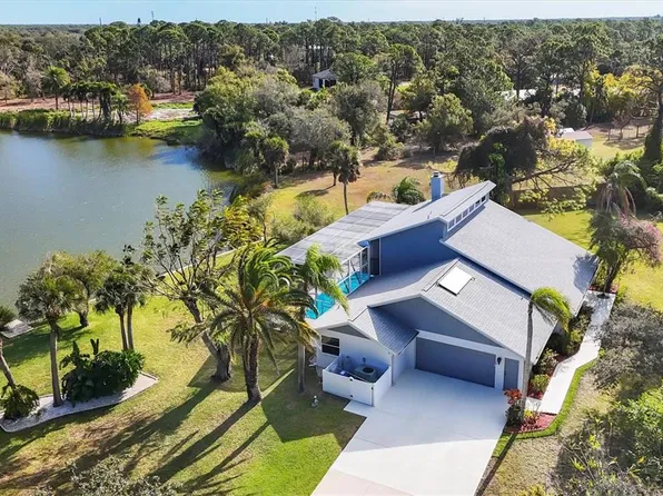 5885 Denison Dr, Venice, FL 34293