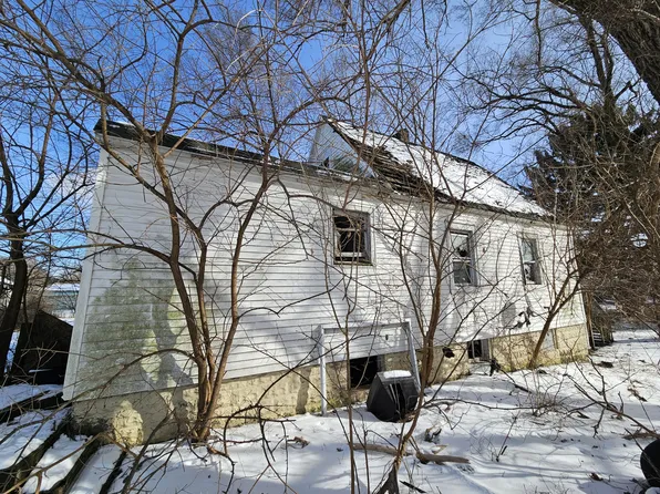 1968 W 14th Ave, Gary, IN 46404