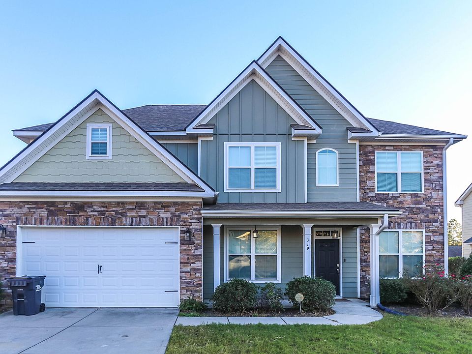1st image of 319 Clearwater Ln