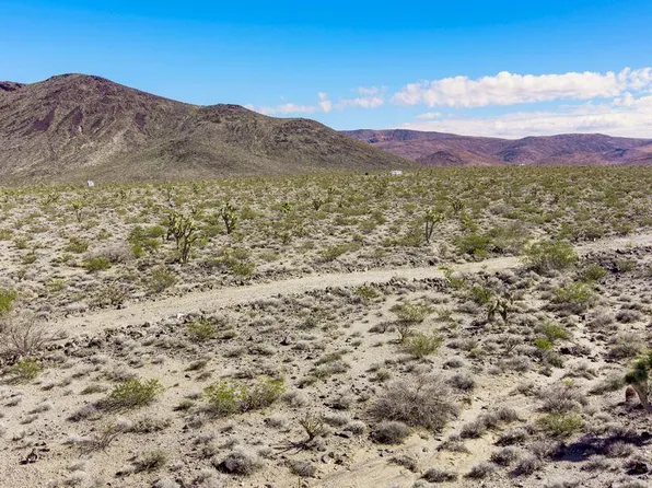 19696 N KELLKARI Road #66, Willow Beach, AZ 86445