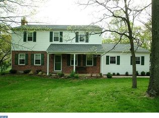 1492 Sugartown Rd, Paoli, PA 19301