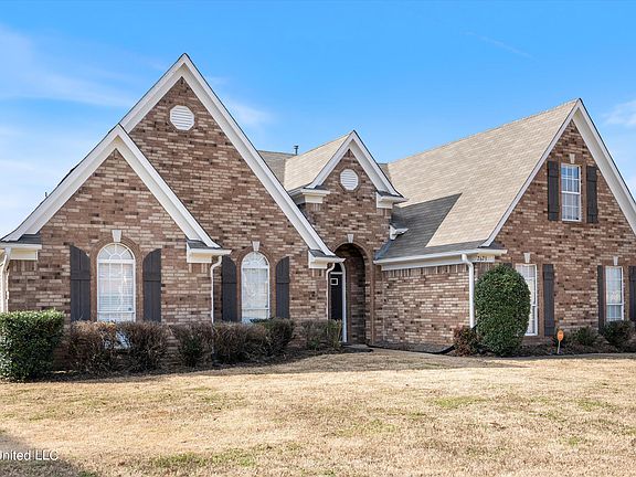 2nd image of 2623 Pinnacle Dr