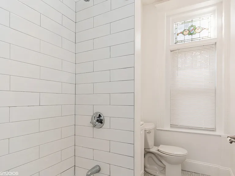 175 Hemenway St #4 — Photo 9
