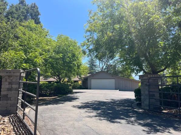 26430 Weston Dr, Los Altos Hills, CA 94022