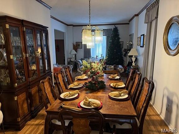 2nd image of 4368 Evans Ave