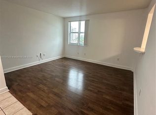50 Menores Ave APT 801, Coral Gables, FL 33134