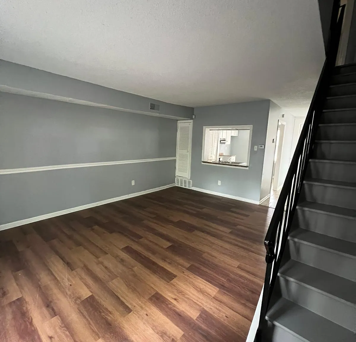 3786 Cambridge Station Dr — Photo 2