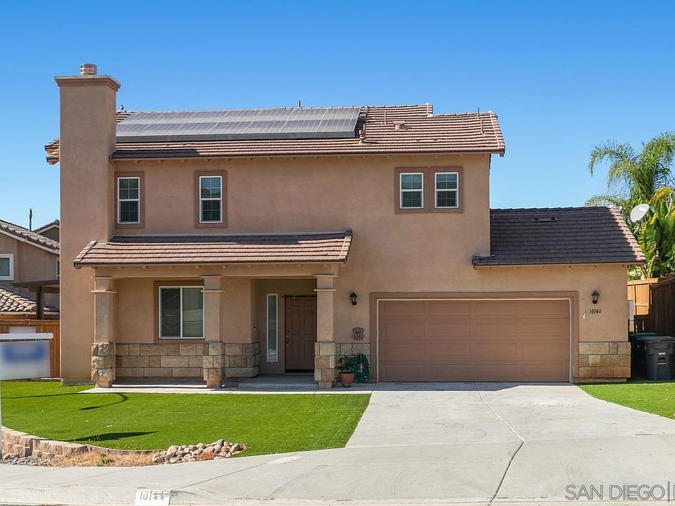 2nd image of 10144 Vista Laurel Pl