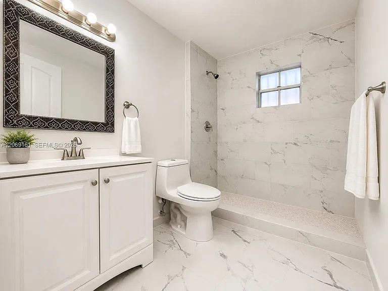 1063 SW 142nd Ave #1063 — Photo 5