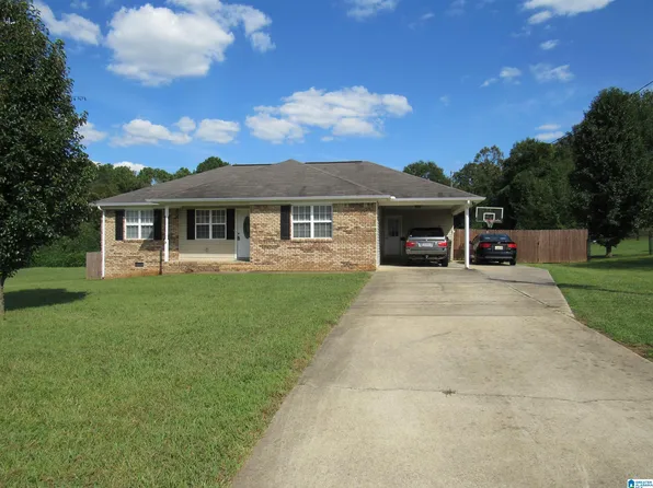 648 Bailey Rd, Weaver, AL 36277