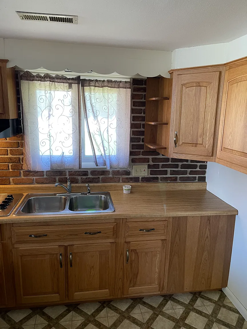 1505 Saint Charles Dr photo 1