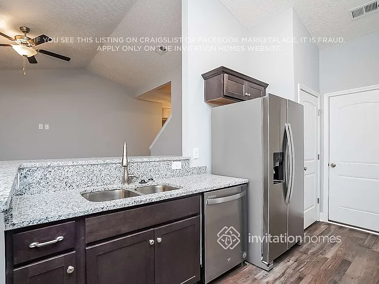 737 Cedar Ln — Photo 7