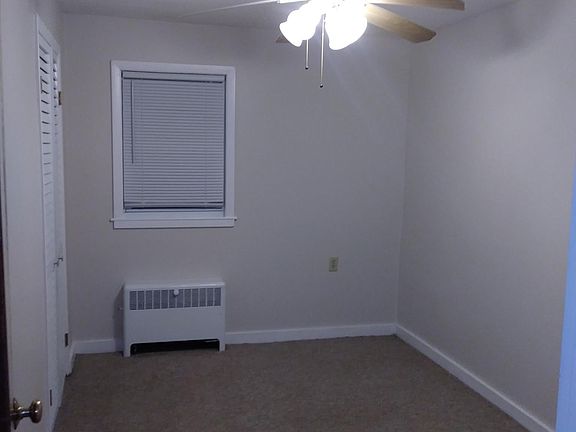 5th image of 11 Grove Ave #1F