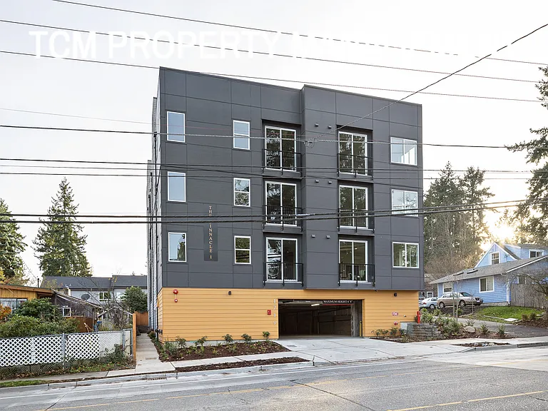1719 N 185th St #305 — Photo 22