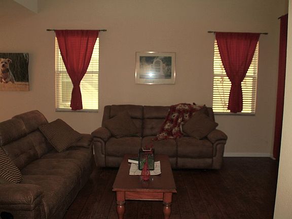 4th image of 2295 NW Padova St