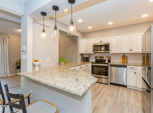 906 Park Pl UNIT 906, Springfield, NJ 07081