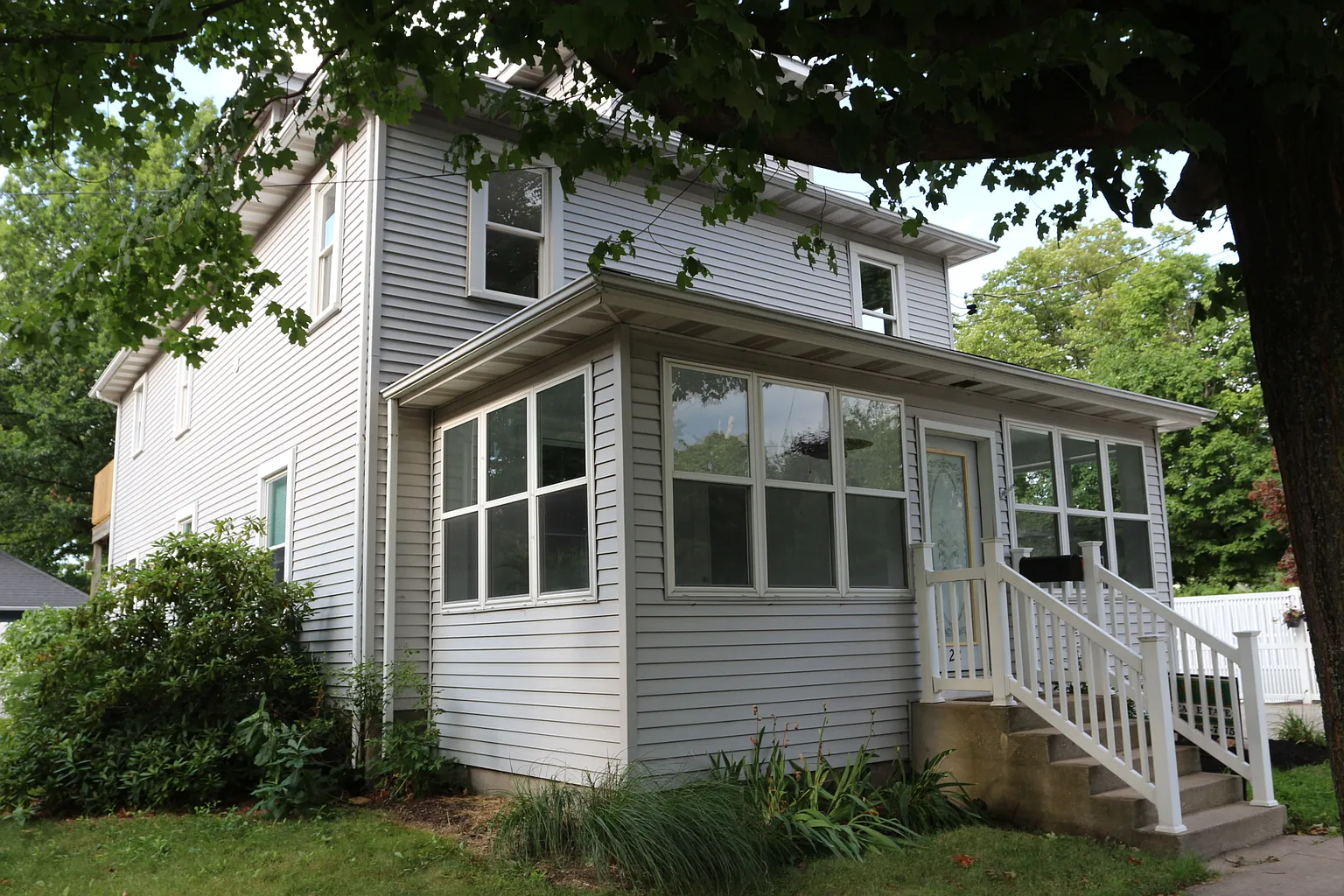 22 Eagle St photo 1