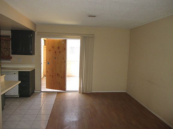 3rd image of 3700 N Mountain Ave #8
