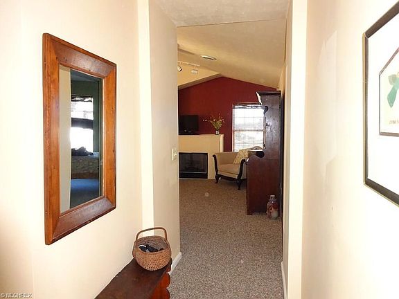 2nd image of 23003 Chandlers Ln APT 335