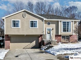 6607 N 112th Ave, Omaha, NE 68164