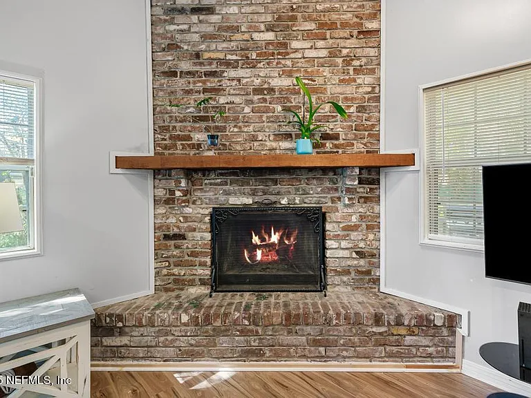 6545 Newcastle Rd — Photo 31