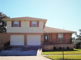 2281 S Von Braun Ct, Harvey, LA 70058