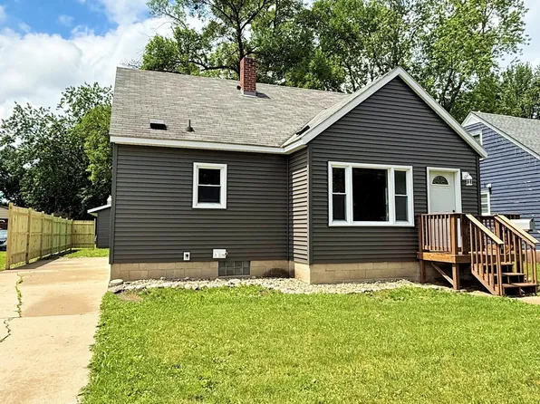 1004 6th St SW, Willmar, MN 56201