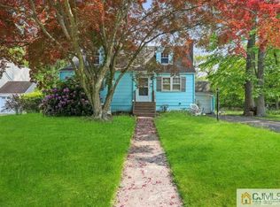 432 Redmond Ave, Oakhurst, NJ