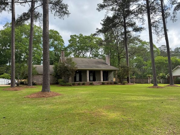 208 Noble Dr, Brookhaven, MS 39601