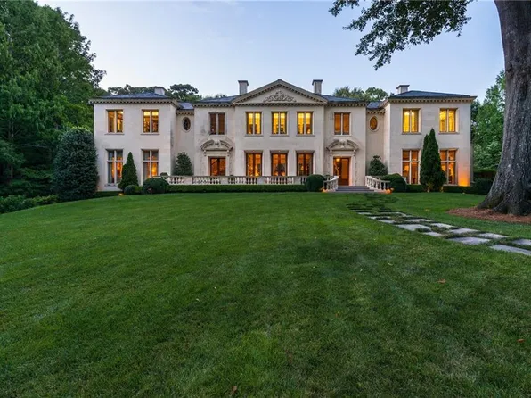 881 W Conway Dr NW, Atlanta, GA 30327