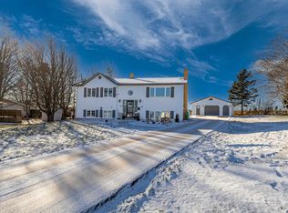 47 Hyde St, Cornwall, PE C0A 1H1