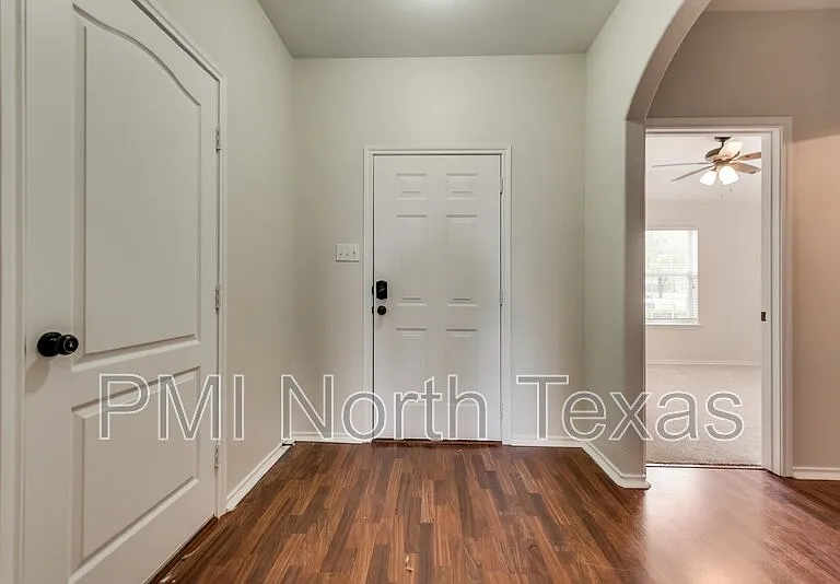 8420 Sonnet Dr — Photo 5