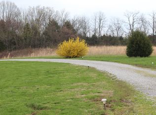 69 Switchboard Rd, Brush Creek, TN 38547