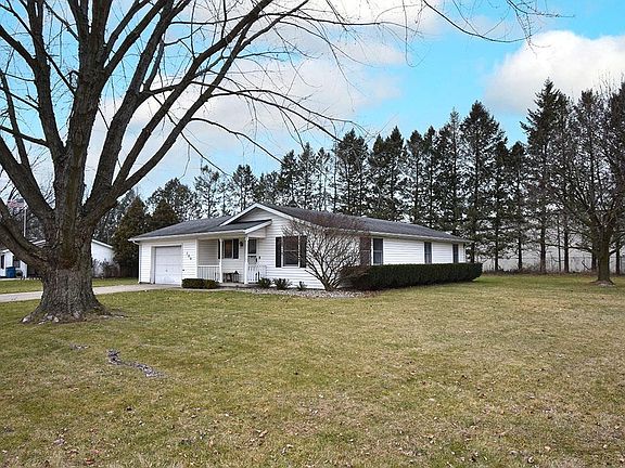 3rd image of 306 Northern Lites Dr
