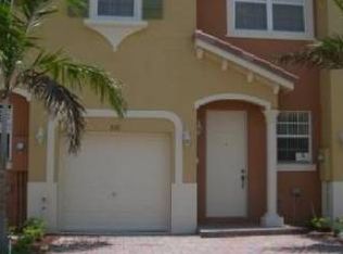 2113 NE 3rd Ct, Homestead, FL 33033