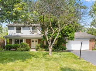 26W210 Tomahawk Dr, Wheaton, IL 60189