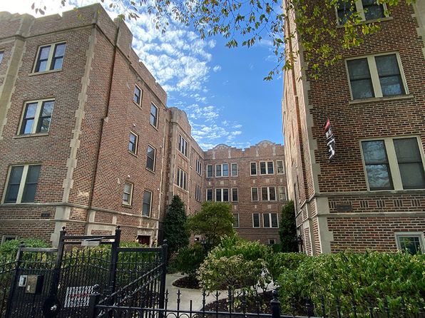 124 Callan Ave APT 2B