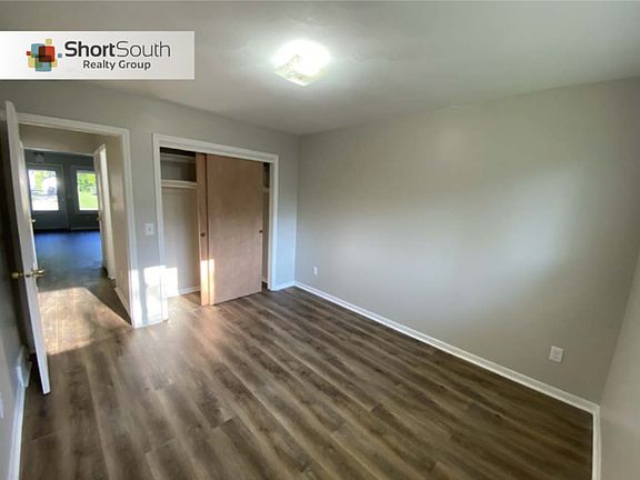 5th image of 4017 Burchfield St #4017
