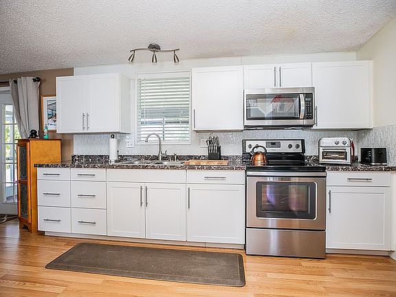 4th image of 12850 State Highway 84 Paradise Vlg #52BPL
