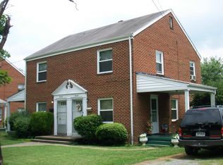 2611 Bowman St NW #2611 & 2613, Roanoke, VA 24012