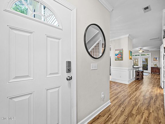 4th image of 5813 Wrightsville Avenue Apt 153