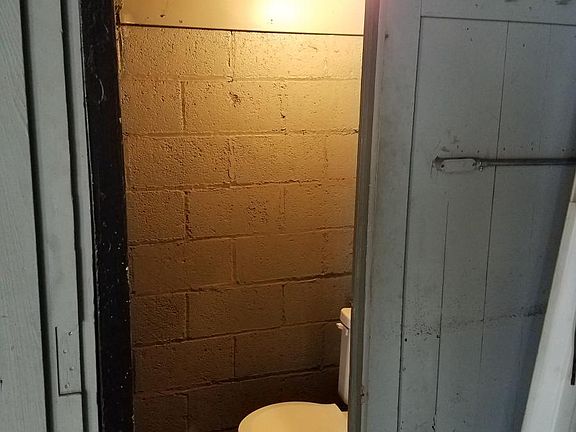 5th image of 312 Cleveland Ave
