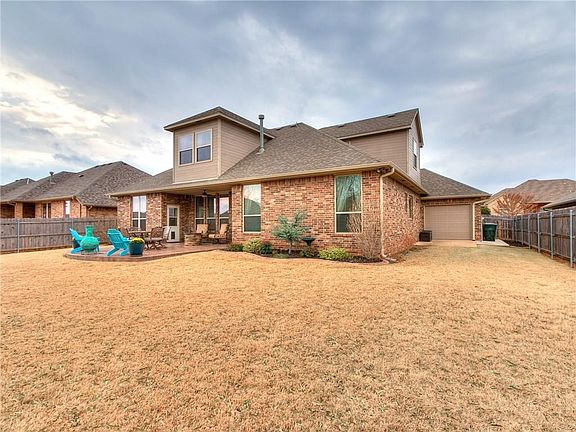 4th image of 3103 Tara Ln